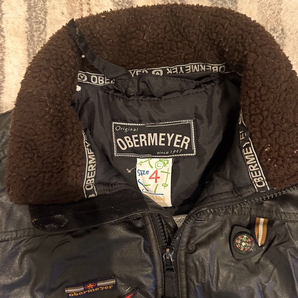Boys Obermeyer bomber jacket size 4. Great condition zip front jacket.